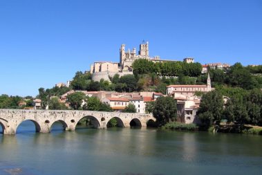 Portiragnes Plage Ferienhaus Kathedrale zum besichtigen und gebet Katholiken Jesus
