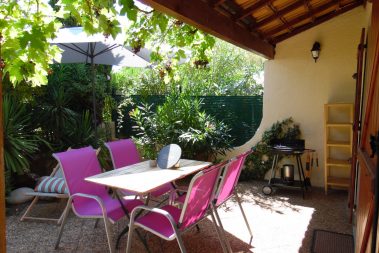 Portiragnes Plage Ferienhaus Terrasse zum liegen, ausruhen und grillen