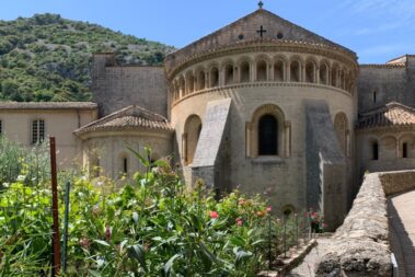 Kirche Kathedrale Abbaye de Gellone Mairie Museum Saint Guilhem le Désert