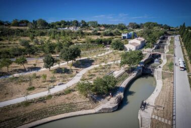 Les_9_Écluses_de_Fonseranes_Béziers_Yacht_Motorboot_Boot_Schleuse